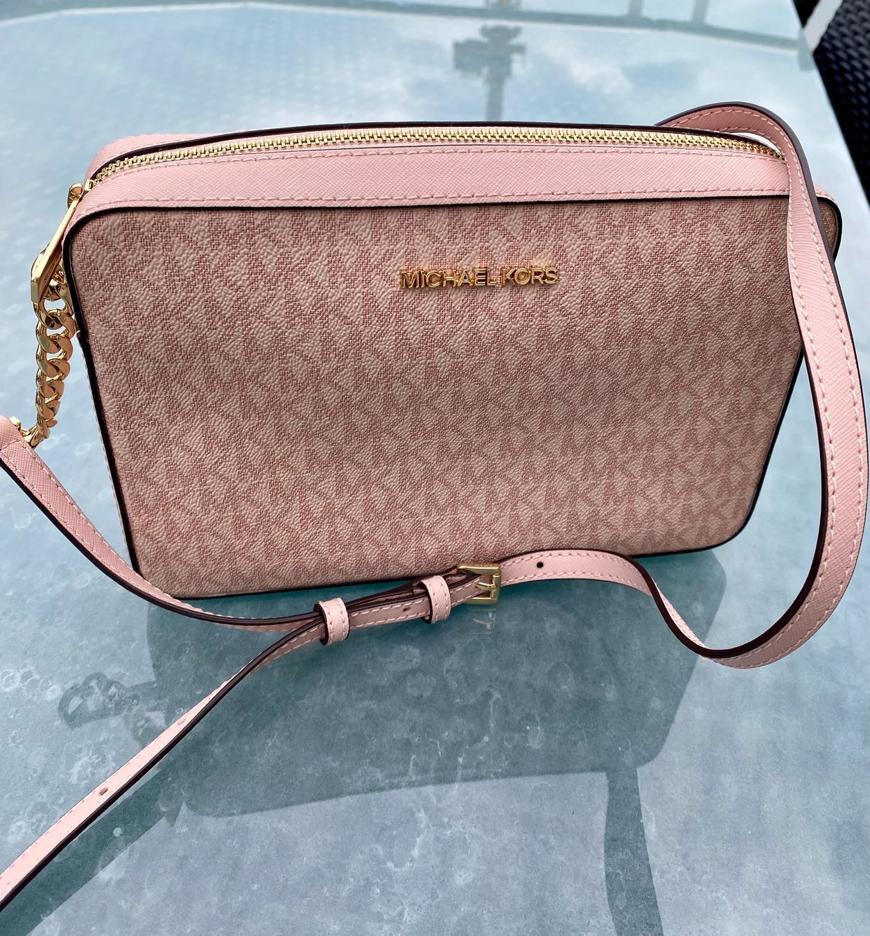 Michael Kors Taschen für Damen: Michael Kors Tasche – Neu (gemäss Beschreibung) aus Goldau von filiorum