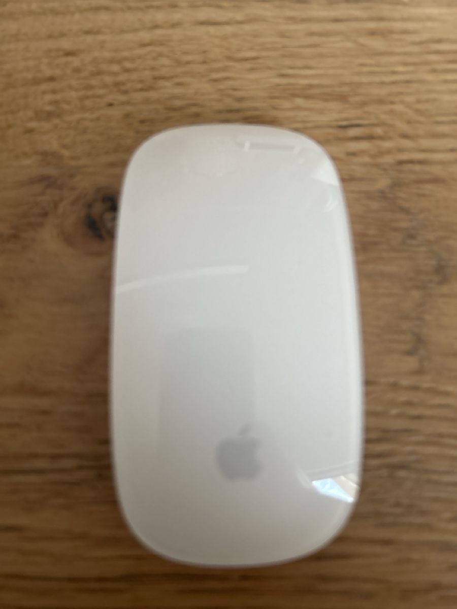 Apple Mouse: Magic Mouse, Apple Bluetooth Wireless Mouse, White – Usato da Basel venduto da kst_27ts 2