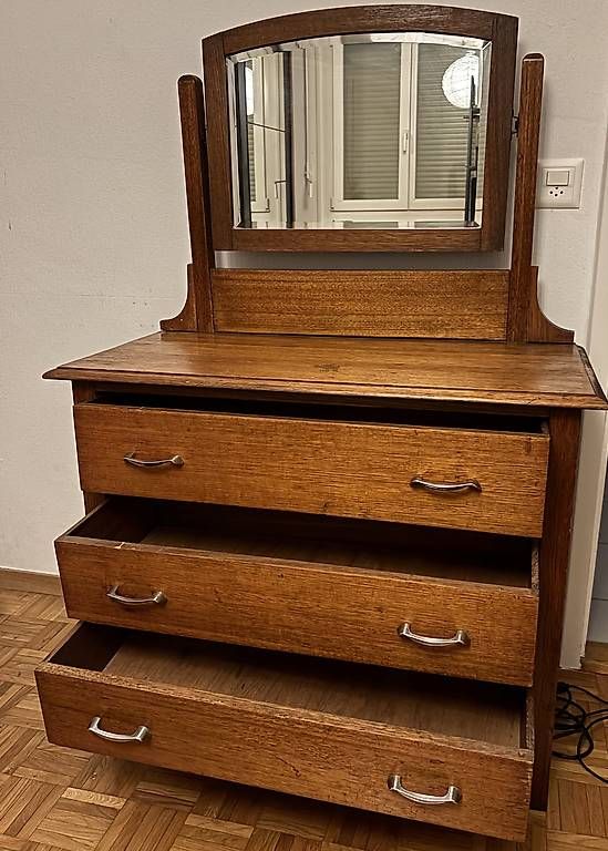 Kommoden: Commode début 20ème siècle avec miroir pivotant – Gebraucht aus Vevey von cat_tw2s 2