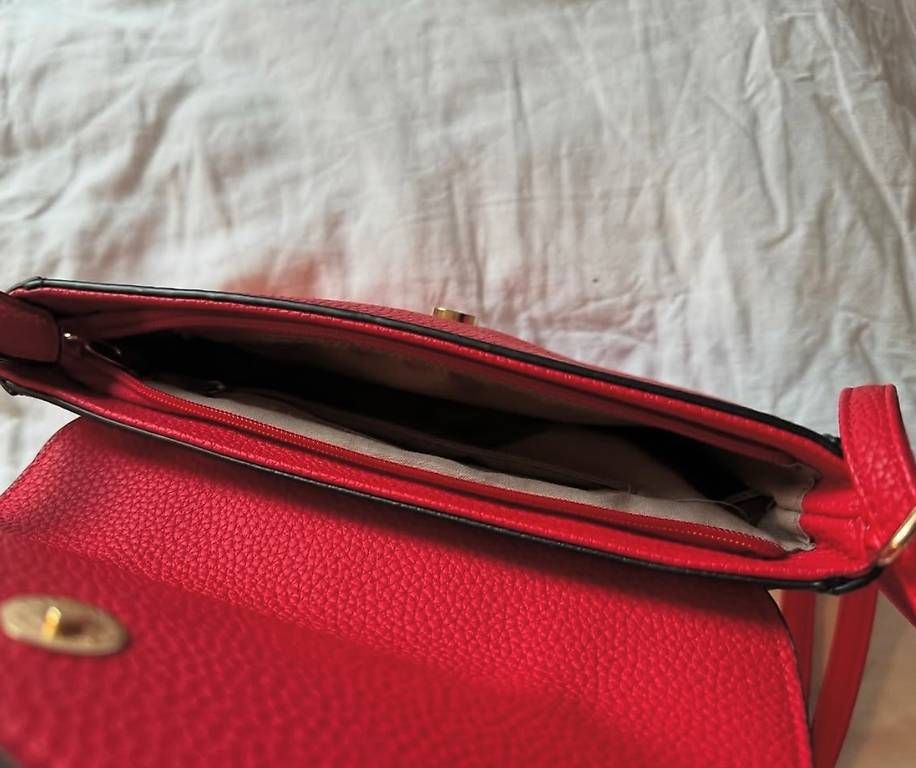 Borse da donna: Borsa Rossa – Usato da Cassina d'Agno venduto da ama_r2fv 1