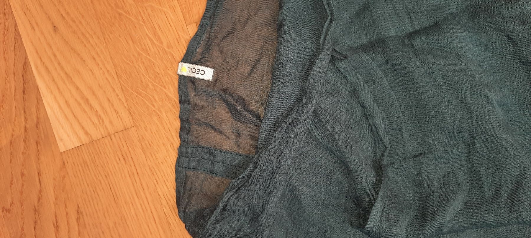 Cecil Foulard & Sciarpe: ***CECIL*** Schlauchschal grün – Usato da Wädenswil venduto da H2H_Secondhandshop 3