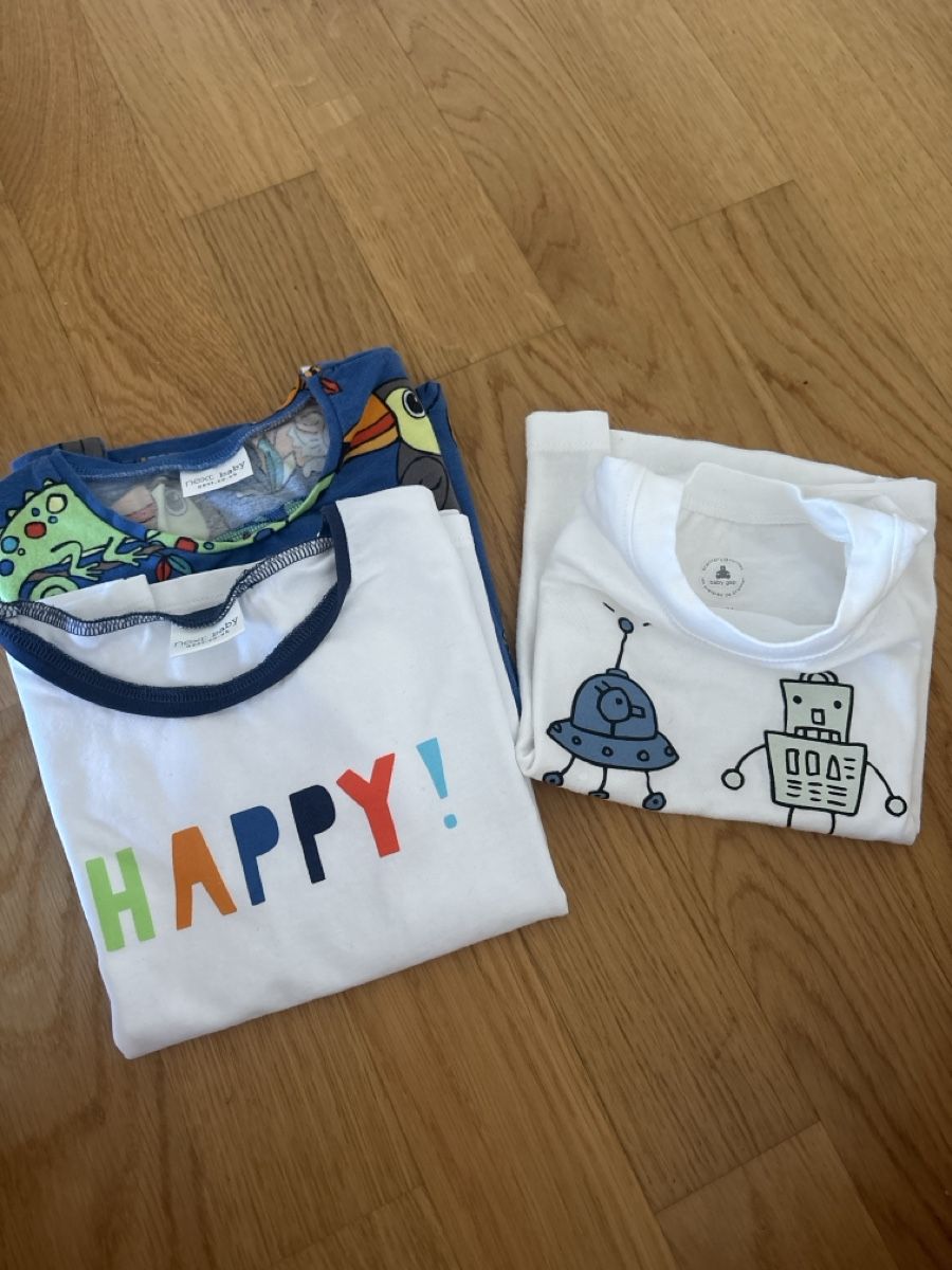 Gap Lotti & Set di vestiti: 3 Kinder T-Shirts NExt/GAP Gr. 80 – Usato da Untervaz venduto da Efri33