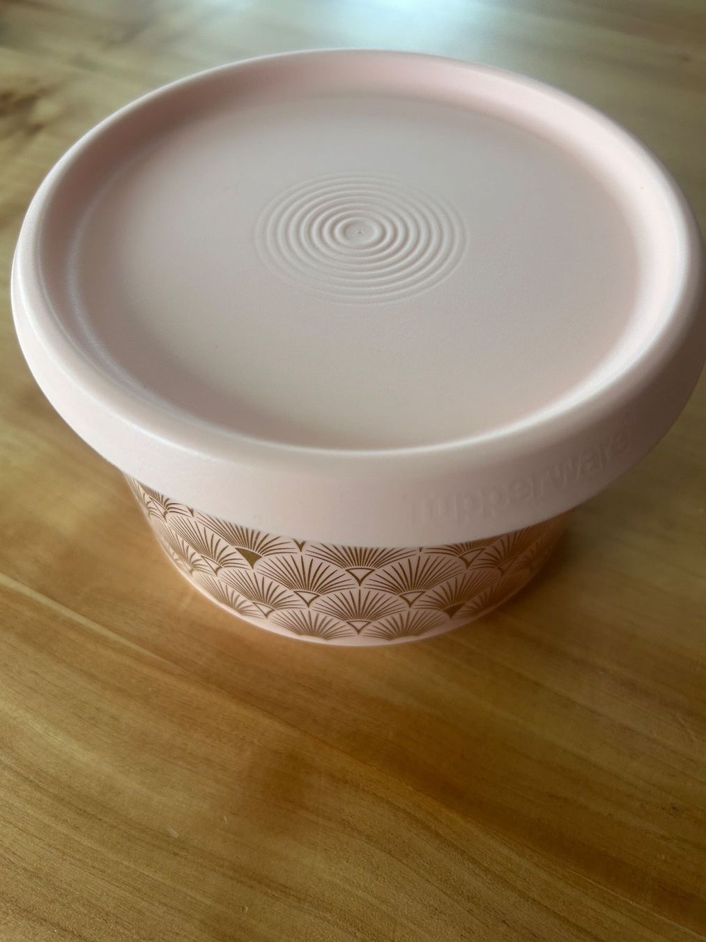 Tupperware Contenitori & Simili: Tupperware Schüssel  Super Top rosa 940 ml NEU – Nuovo (secondo la descrizione) da Kaltbrunn venduto da lagone1