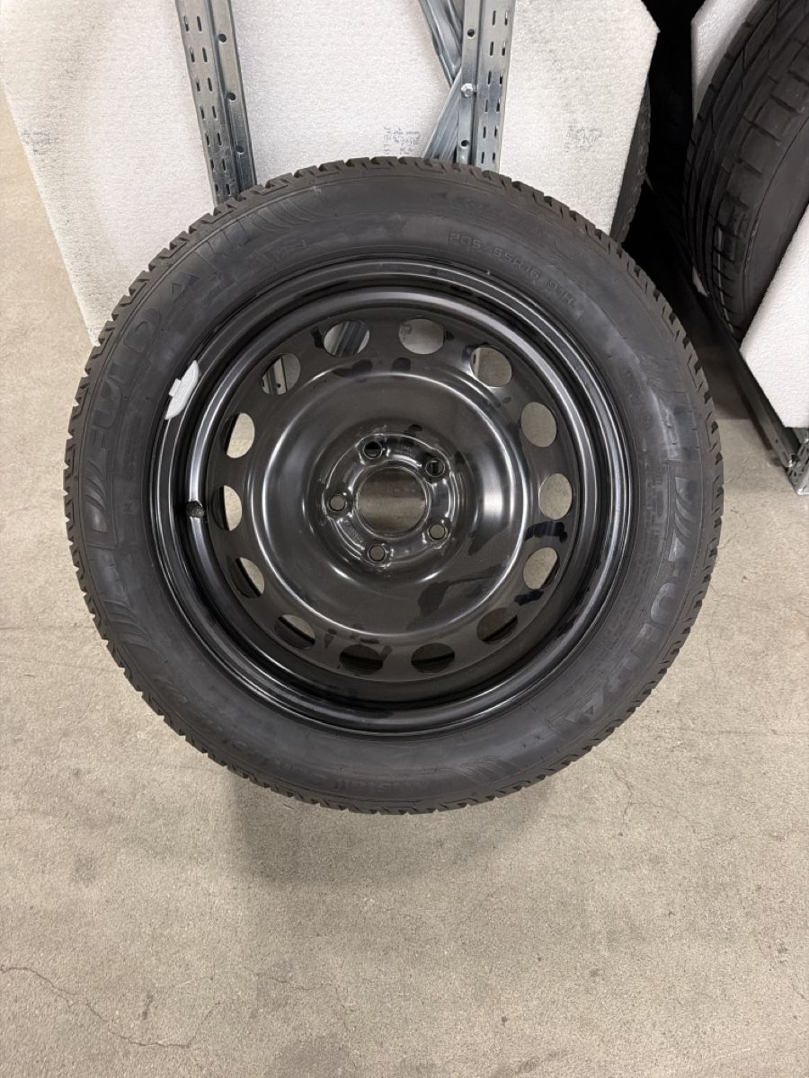 Pneus & Kompletträder: 4x Winterkompletträder mit Stahlfelgen – Neu (gemäss Beschreibung) aus Biel/Bienne von orpundgarage