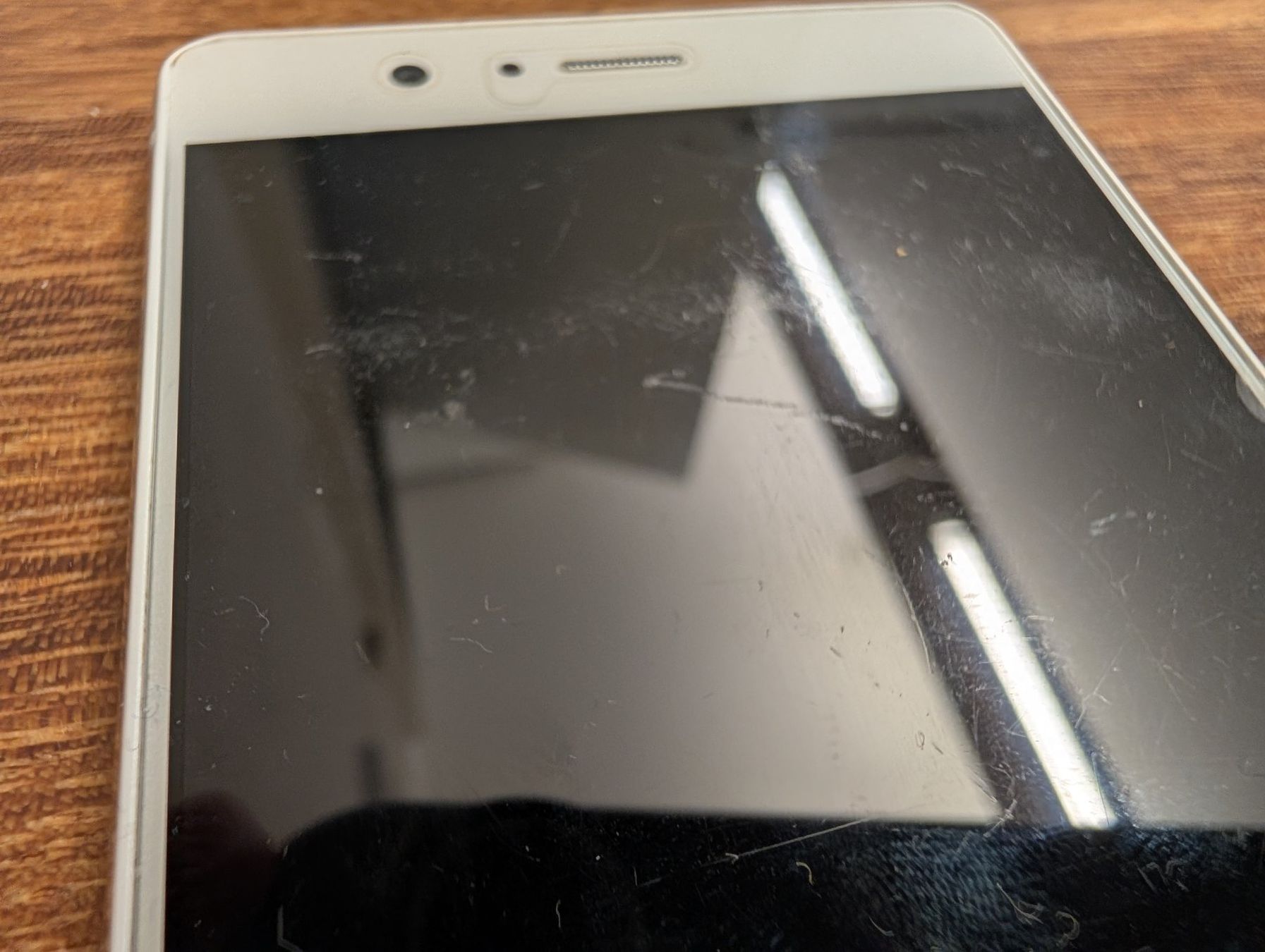 Huawei Telefoni cellulari / Smartphones: Huawei P9 Lite – Usato da Nussbaumen TG venduto da Hzn19k 7