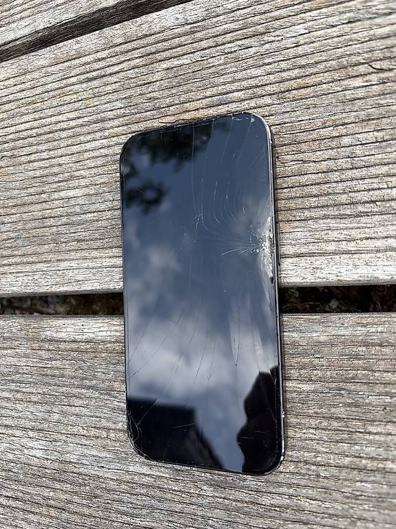 Telefoni cellulari / Smartphones: Iphone 16 voll funktionstüchtig  – Usato da Scuol venduto da jul_xwm9 4