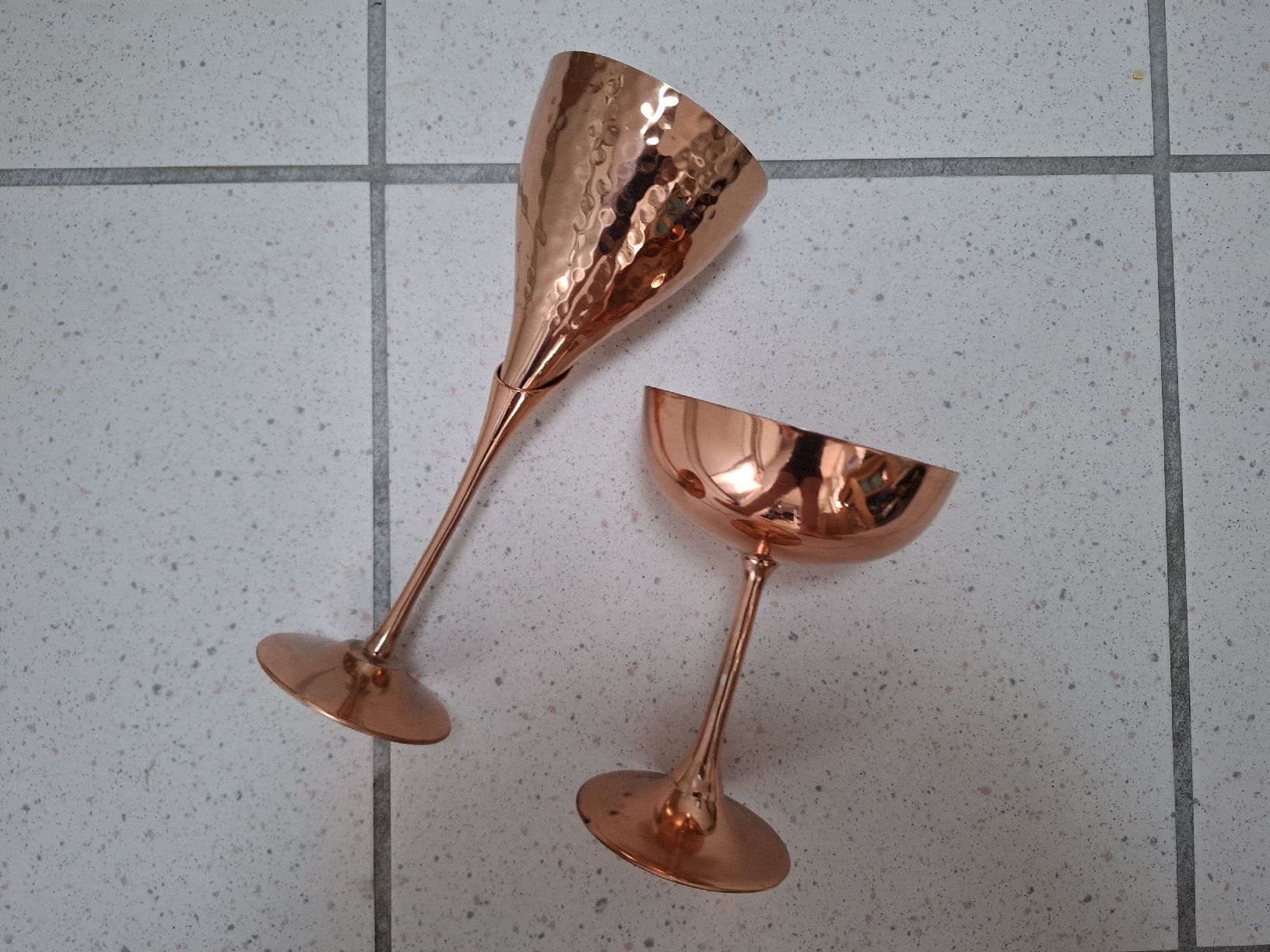 Behälter & Ähnliches: 2 Metallkelche – Gebraucht aus Jonen von h-blxgirl79 5