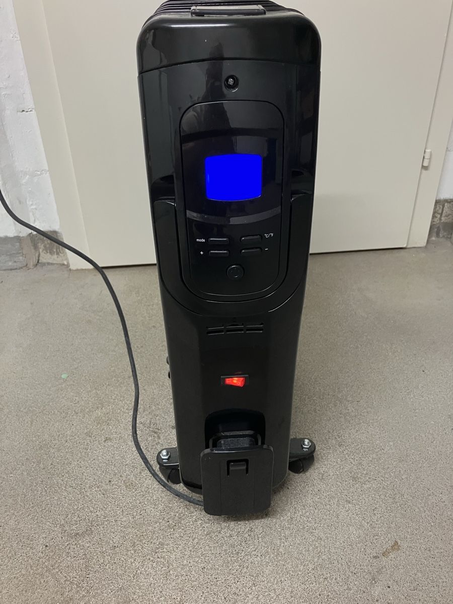 Heizgeräte: Heizradiator mit Timer – Gebraucht aus Ebertswil von klemian