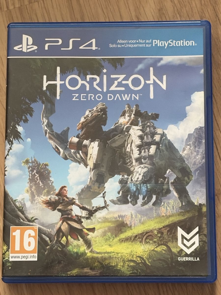 Jeux: Horizon Zero Dawn (PS4) – D'occasion à Zürich par Collector69