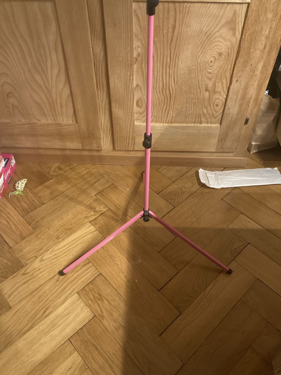 König & Meyer Supports pour instruments & partitions: Notenständer Pink – D'occasion à Aarwangen par to-hirschi 1