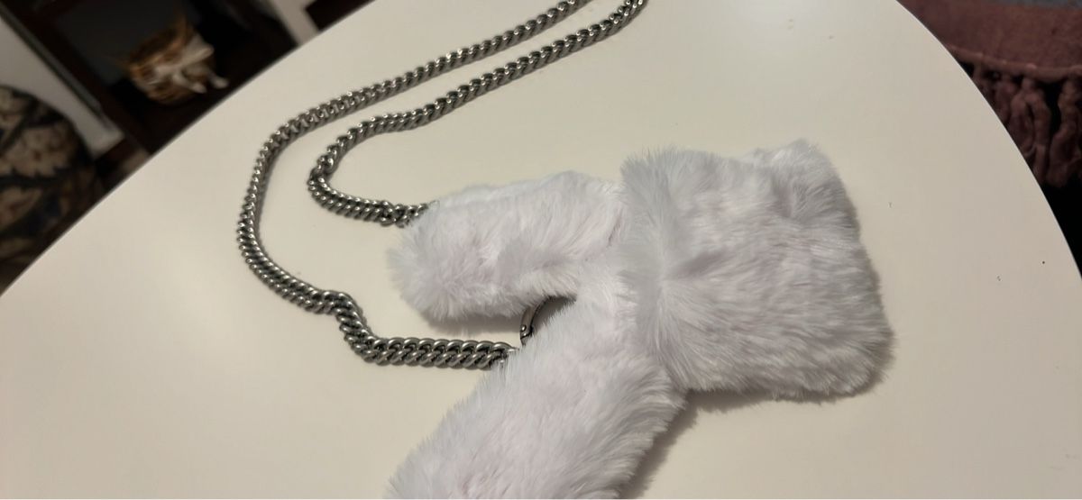 Balenciaga Taschen für Damen: Fluffy Airp White – Gebraucht aus Paradiso von bar_bj6x 3