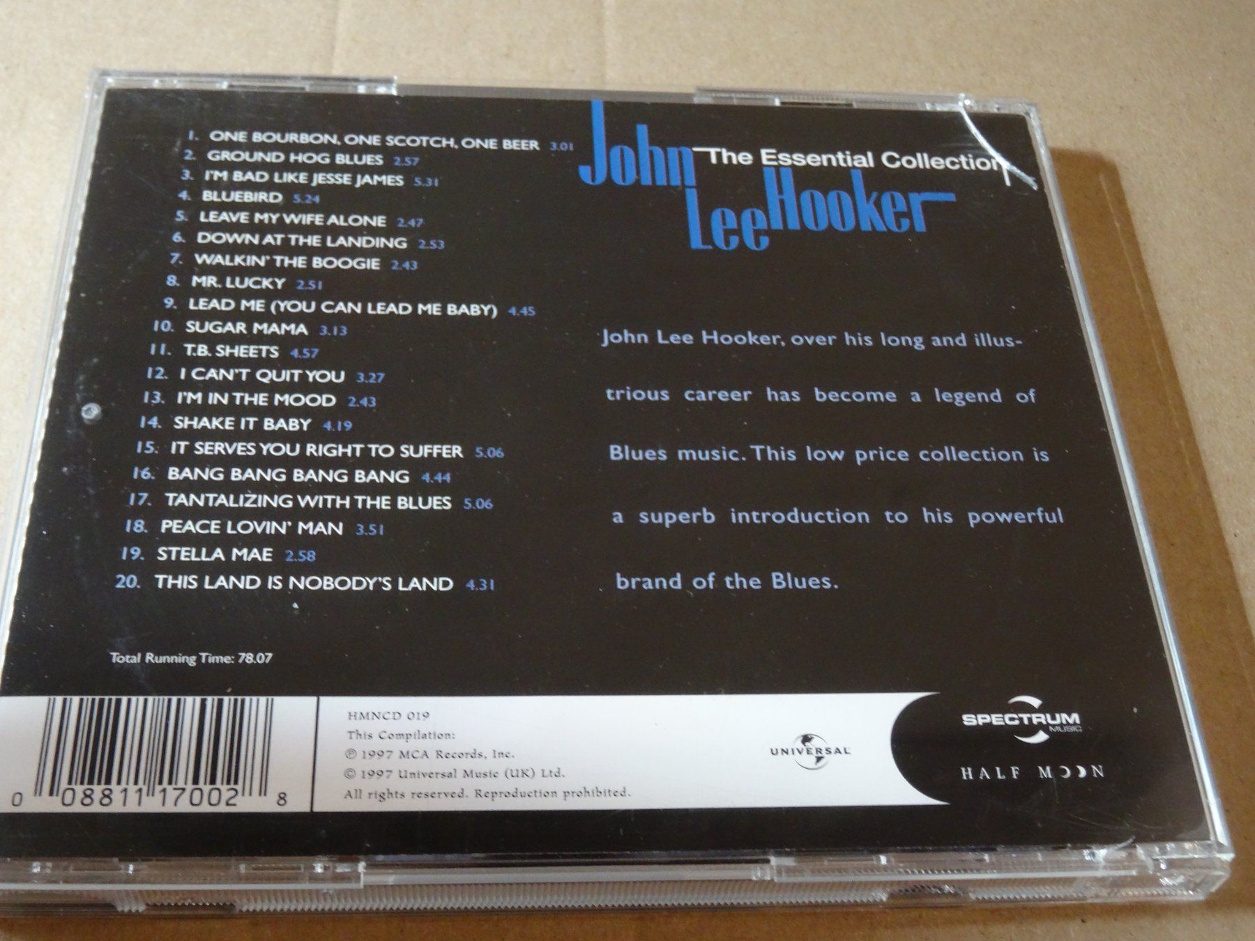 CDs: CD John Lee Hooker The Essential Collection – D'occasion à Olten par Disc-Ausverkauf 1
