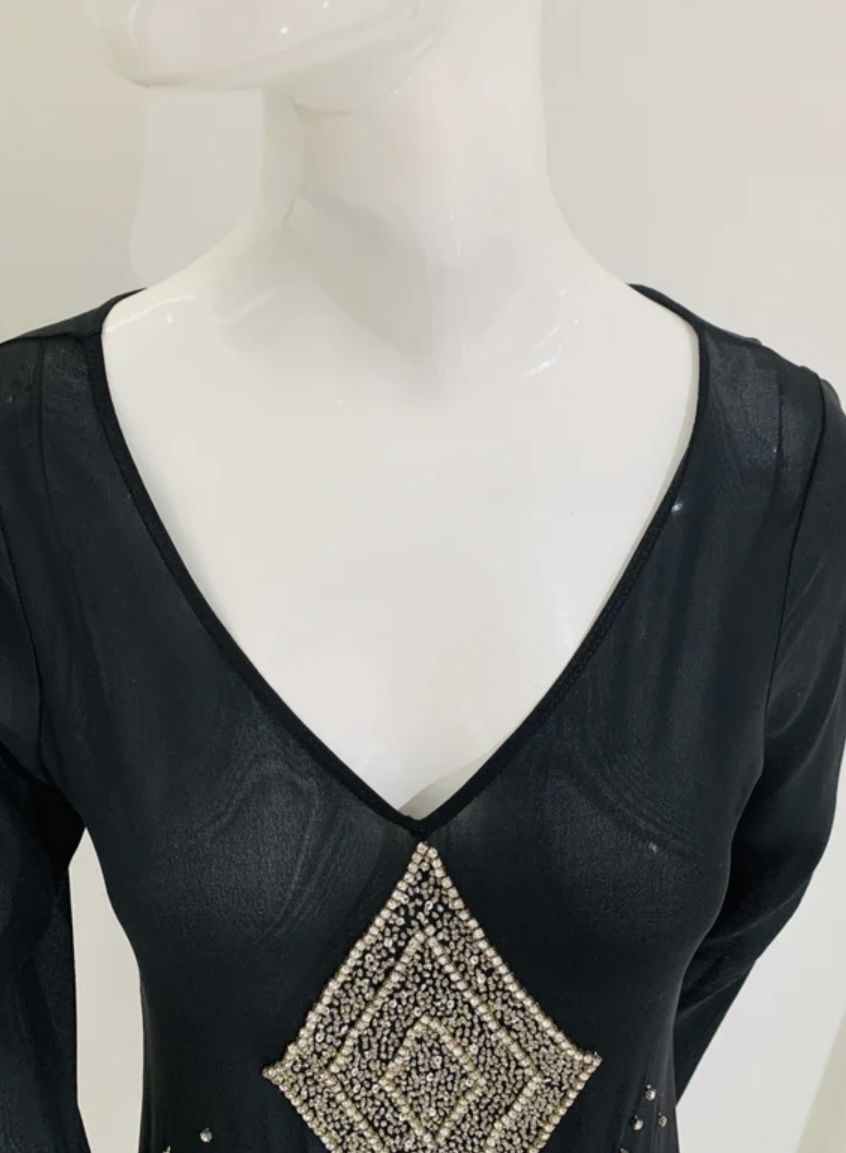 Vestiti: Hand-Embellished • Silk-Georgette • Elegant Open Back – Usato da Zürich venduto da Souljunic 5