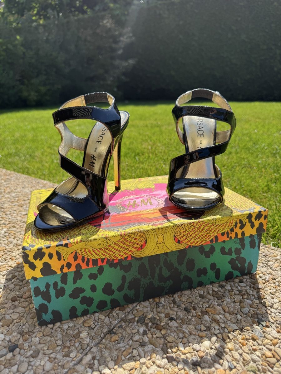 Versace Scarpe da donna: Versace for H&M Sandalen  – Usato da Murten venduto da lukasas007