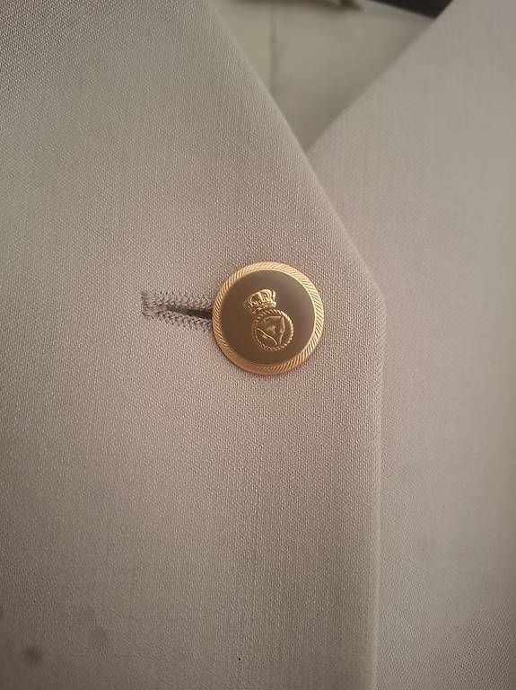 Jacken: Blazer pastellgrün Gr. 48 – Gebraucht aus Zürich von sil_2yhh 4