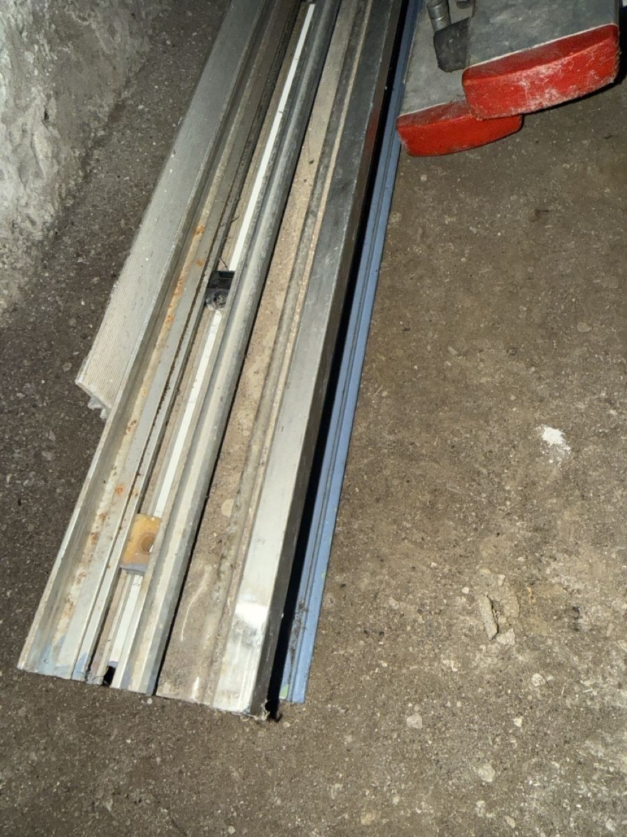 Fenster: Faltwand ca 4x2m – Gebraucht aus Langnau i. E. von Dom_QV57 1