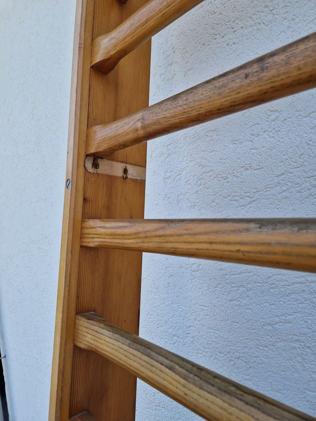 Kletterwände & Klettergriffe: Sprossenwand aus Turnhalle – Gebraucht aus Schwyz von Juliasz 2