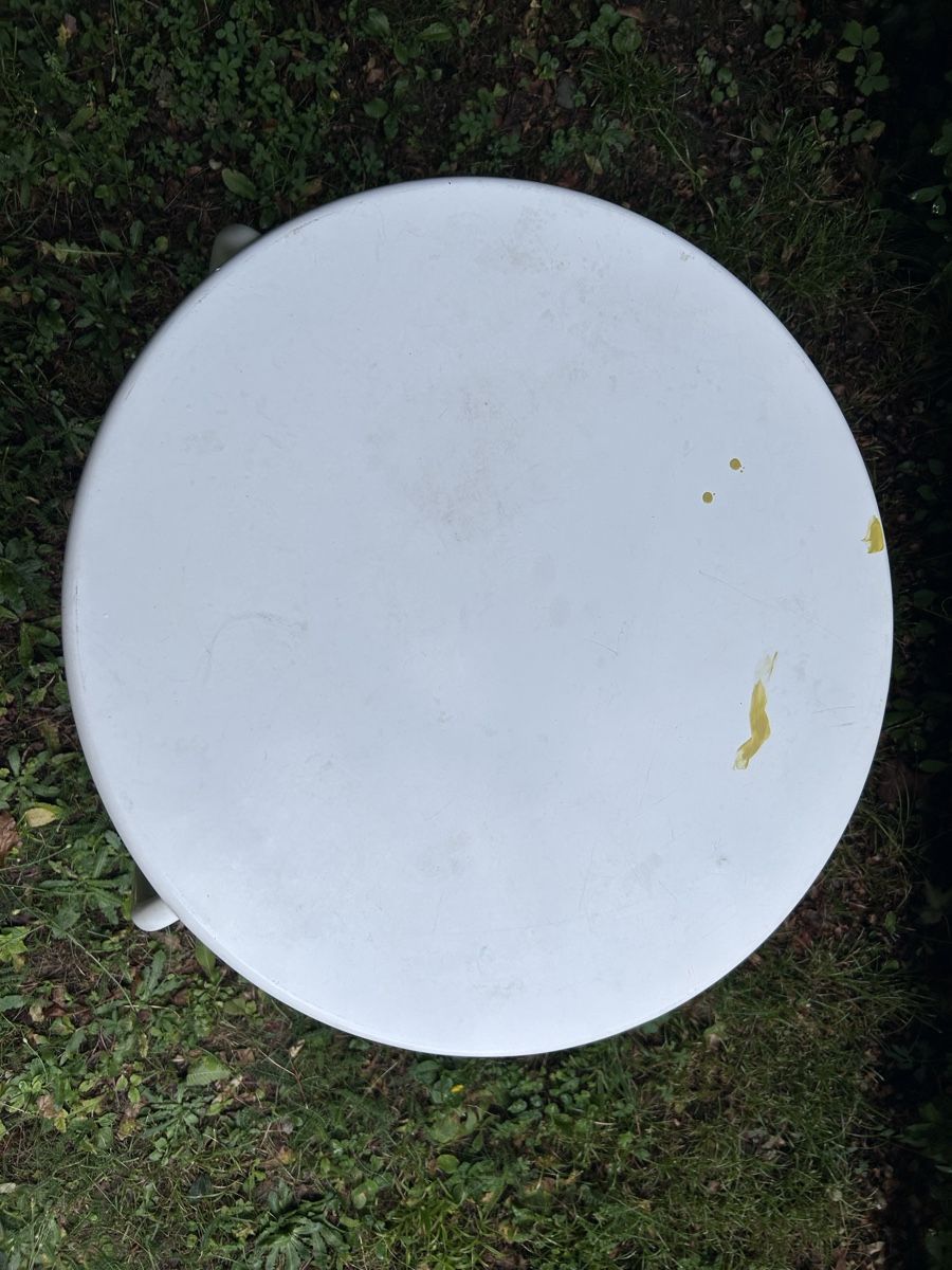 Tavoli: IKEA ROXO Gartentisch weiss Durchmesser 64cm Höhe 72cm  – Usato da Zürich venduto da ann_9fv5 1