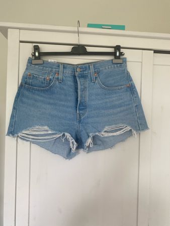 Shorts jeans Levi’s 501 vintage, perfetti per l'estate!