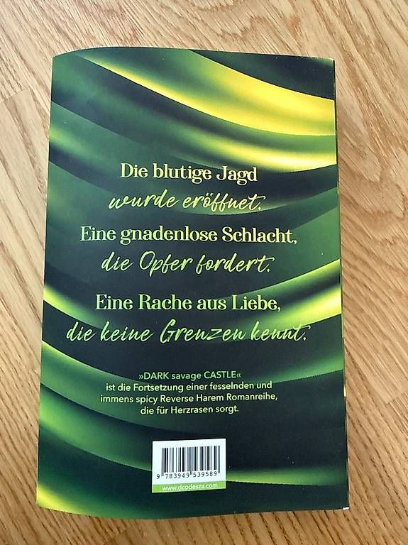 Livres: Dark savage Castle – D'occasion à Jegenstorf par _alena_21 1
