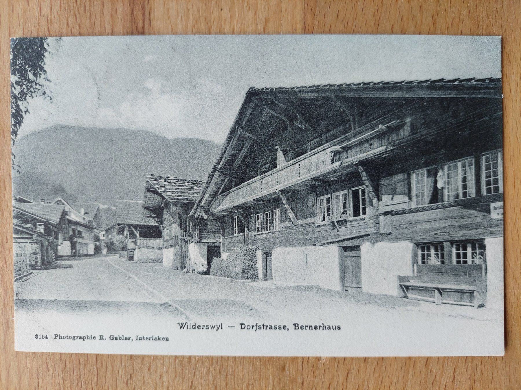 Cartoline postali: AK Wilderswil Dorfstrasse – Usato da Obfelden venduto da Foto_Bild_Kunst_Buch