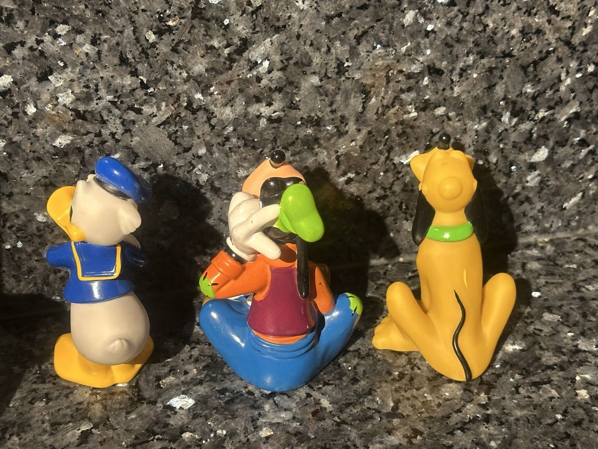 Disney Statuette: Disney Figuren Donald Duck Goofy, Pluto, – Usato da Deitingen venduto da Himhip 1
