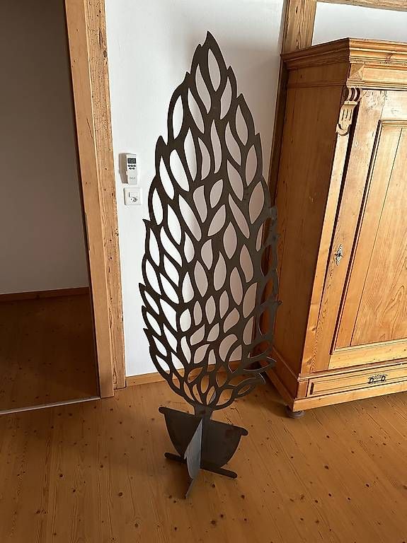 Tutte le decorazioni: Metallic Baum für Dekoration – Usato da Seuzach venduto da Wolf936