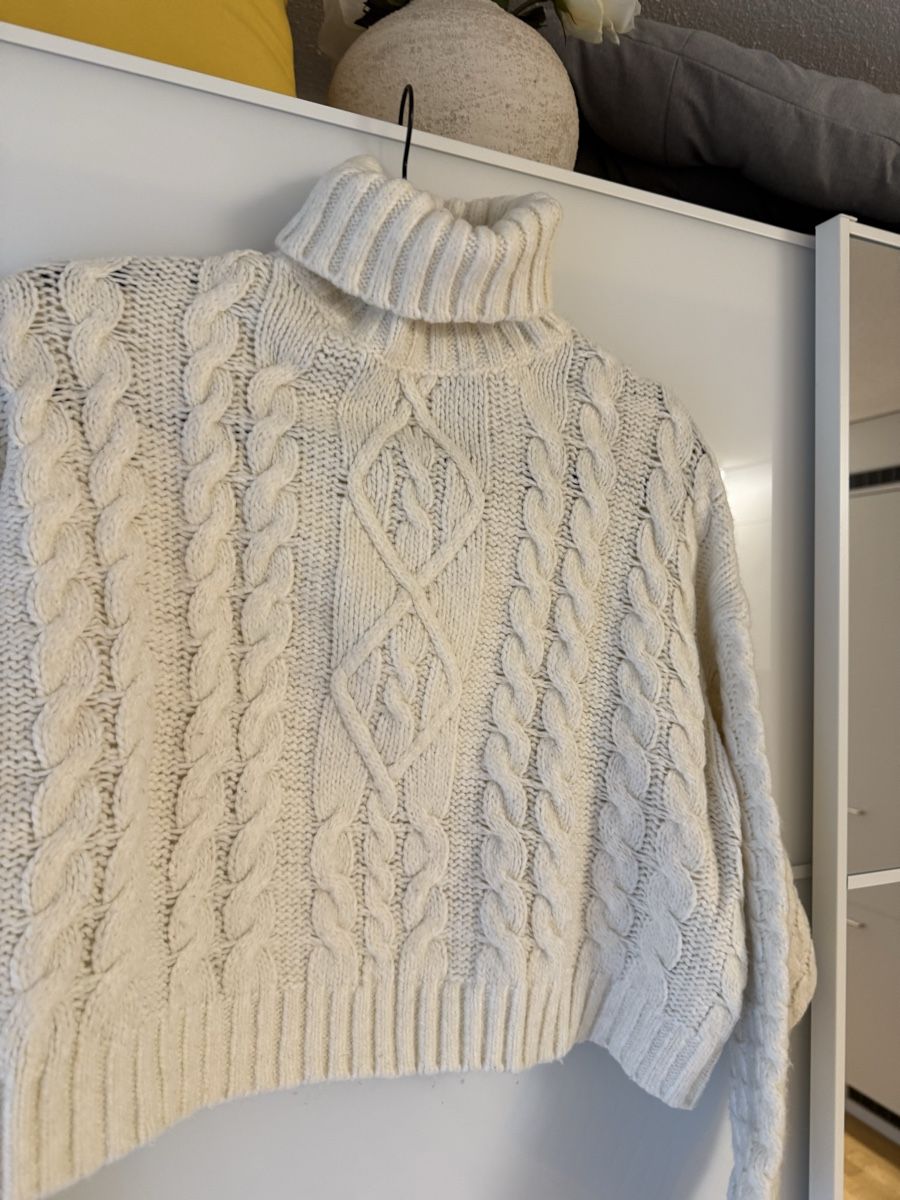 Maglioni & Felpe: Pullover Bershka – Usato da Wil SG venduto da xrnvani 1