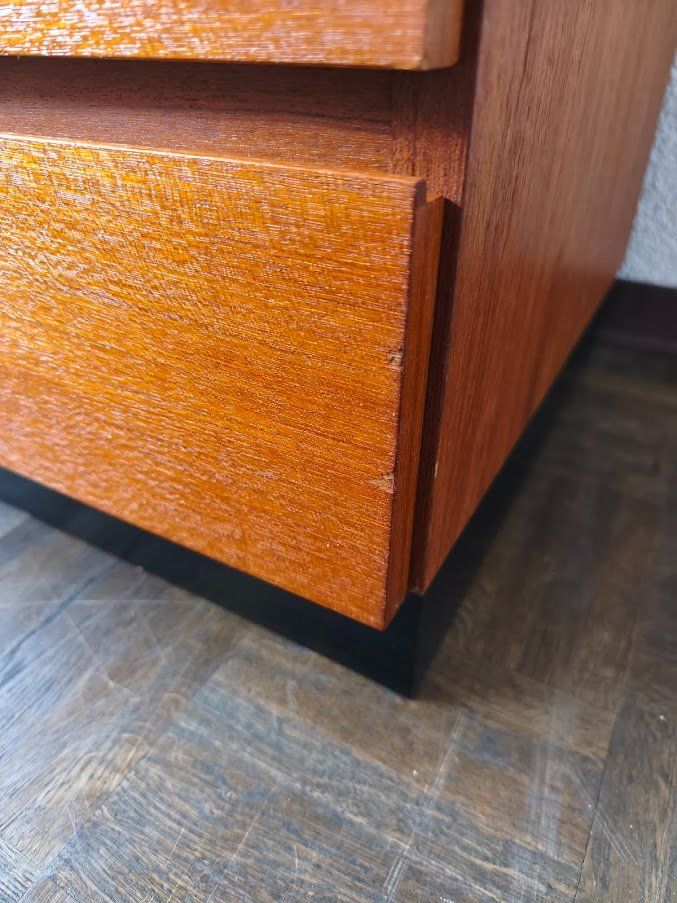 Cassettiere: Vitnage Kommode Sideboard Mid Century 88x55x45cm Holz – Usato da Toffen venduto da Immo-Erben 7