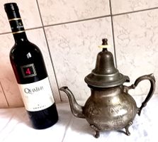 Marokkanische Teekanne für die Familie