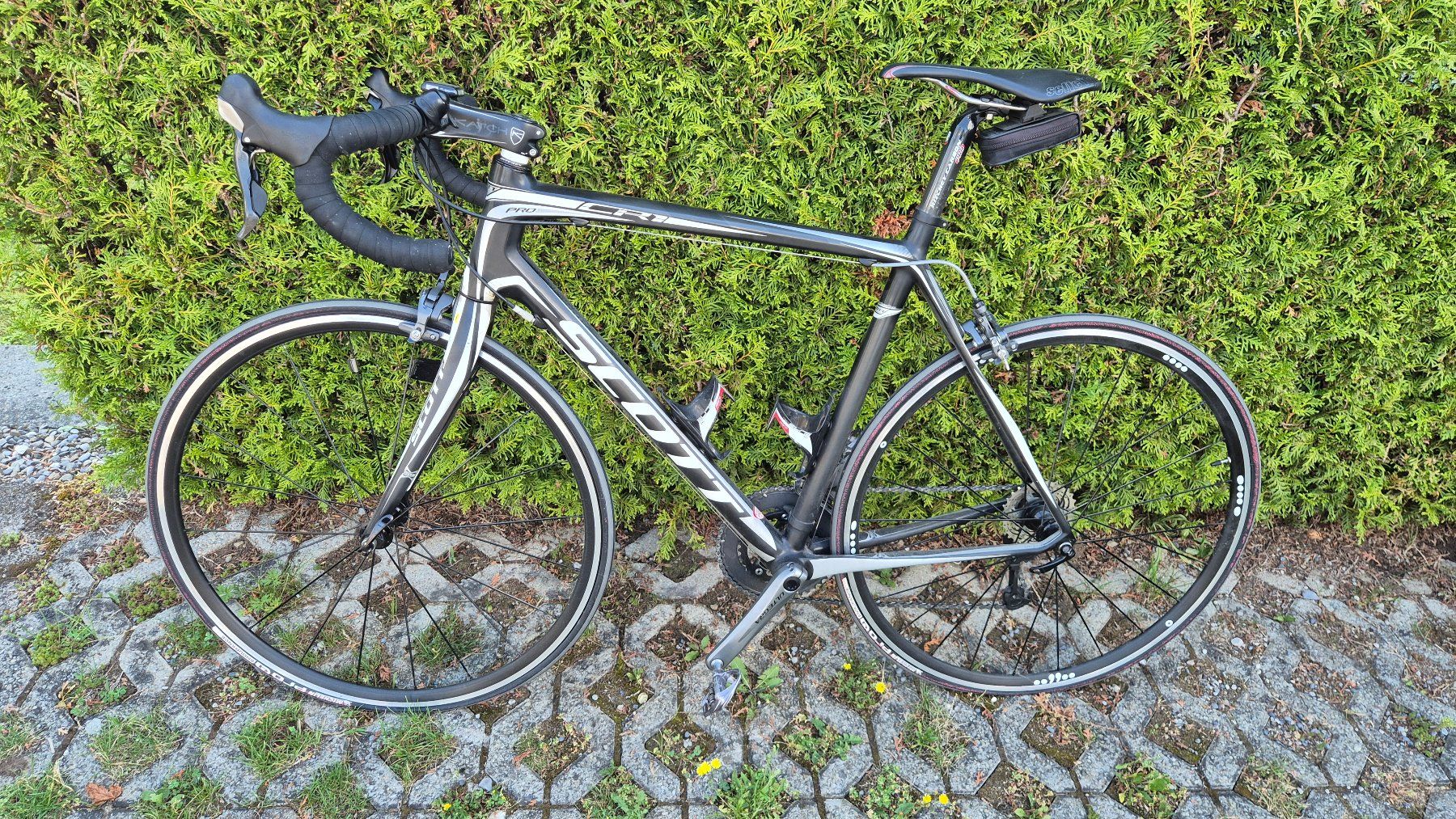 Scott Vélos: Scott Rennrad Carbon – D'occasion à Inwil par peppershit1984