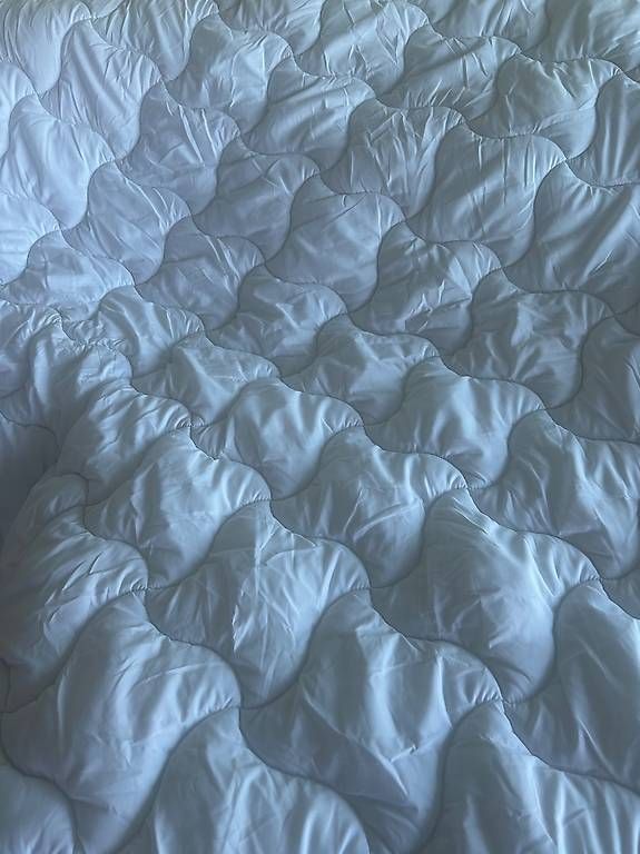 Coperte: Duvet 200/210 inkl. Anzug  – Usato da Gisikon venduto da mar_sx7k 2