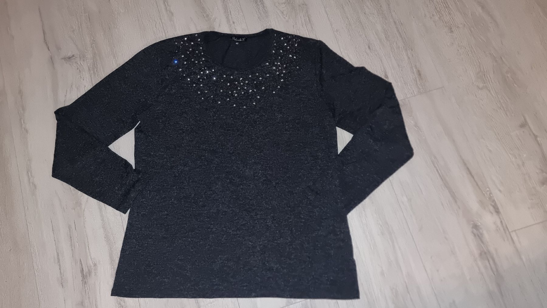Maglioni & Felpe: Graues Glitzer Langarmshirt mit Strass, Gr. 40 – Usato da Wigoltingen venduto da Zuckerfee84 1