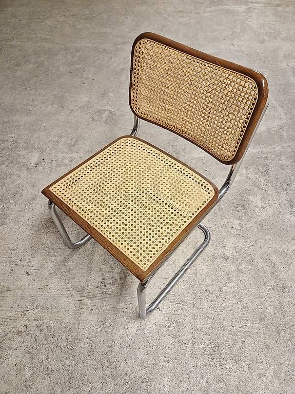 Stühle: Freischwingender Stuhl Vintage  – Gebraucht aus Langnau am Albis von Sadisanto 2