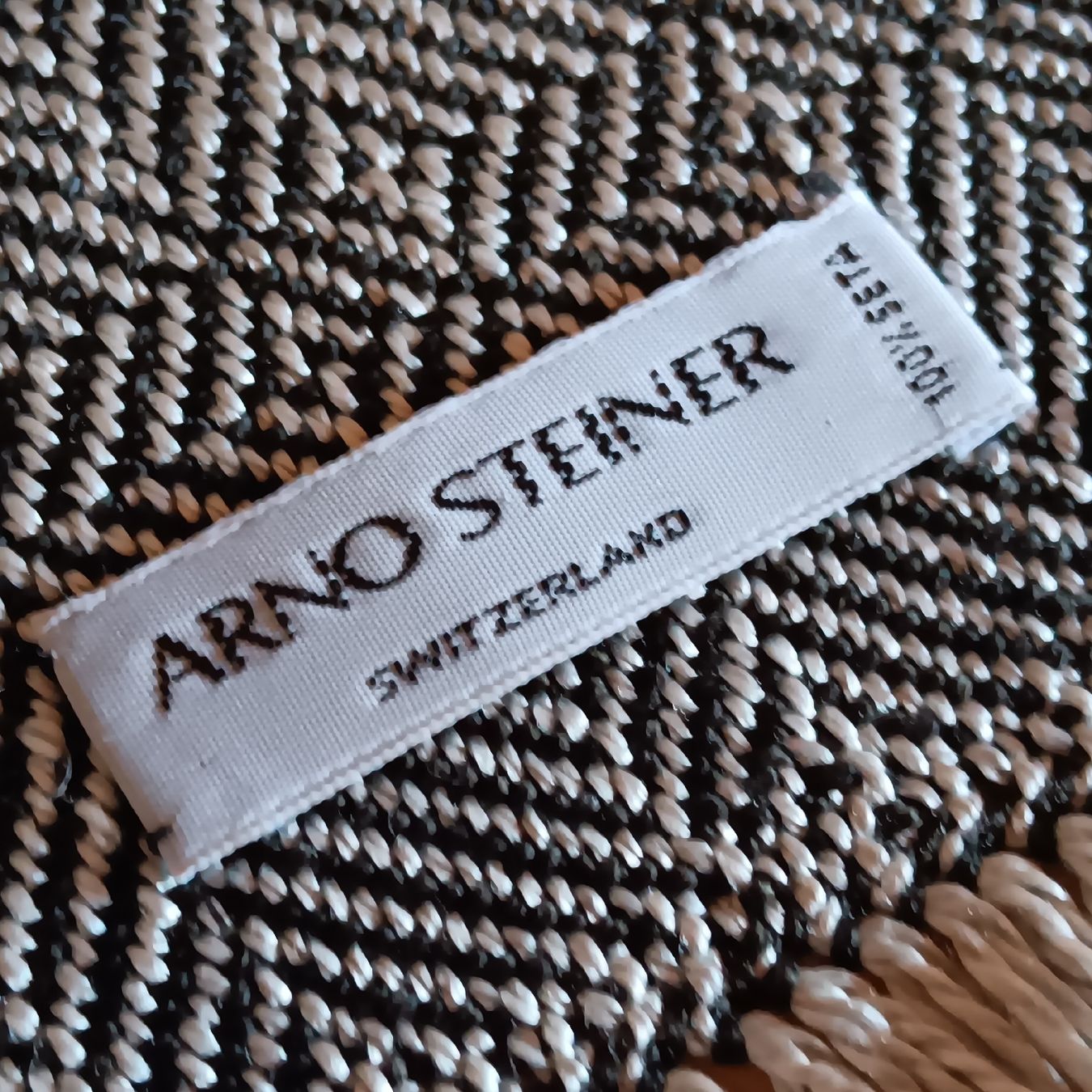 Foulard & Sciarpe: Seidenschal Arno Steiner – Nuovo (secondo la descrizione) da Chur venduto da chr_b2cn 1