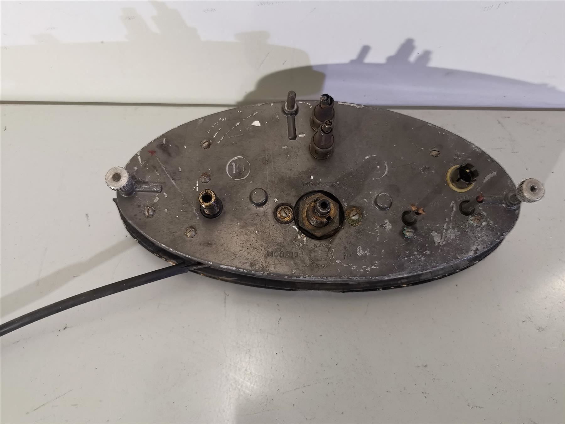 Tutti pezzi di ricambio auto: Alfa Giulietta Kombiinstrument 1955 – Usato da Thalwil venduto da Joker690 4