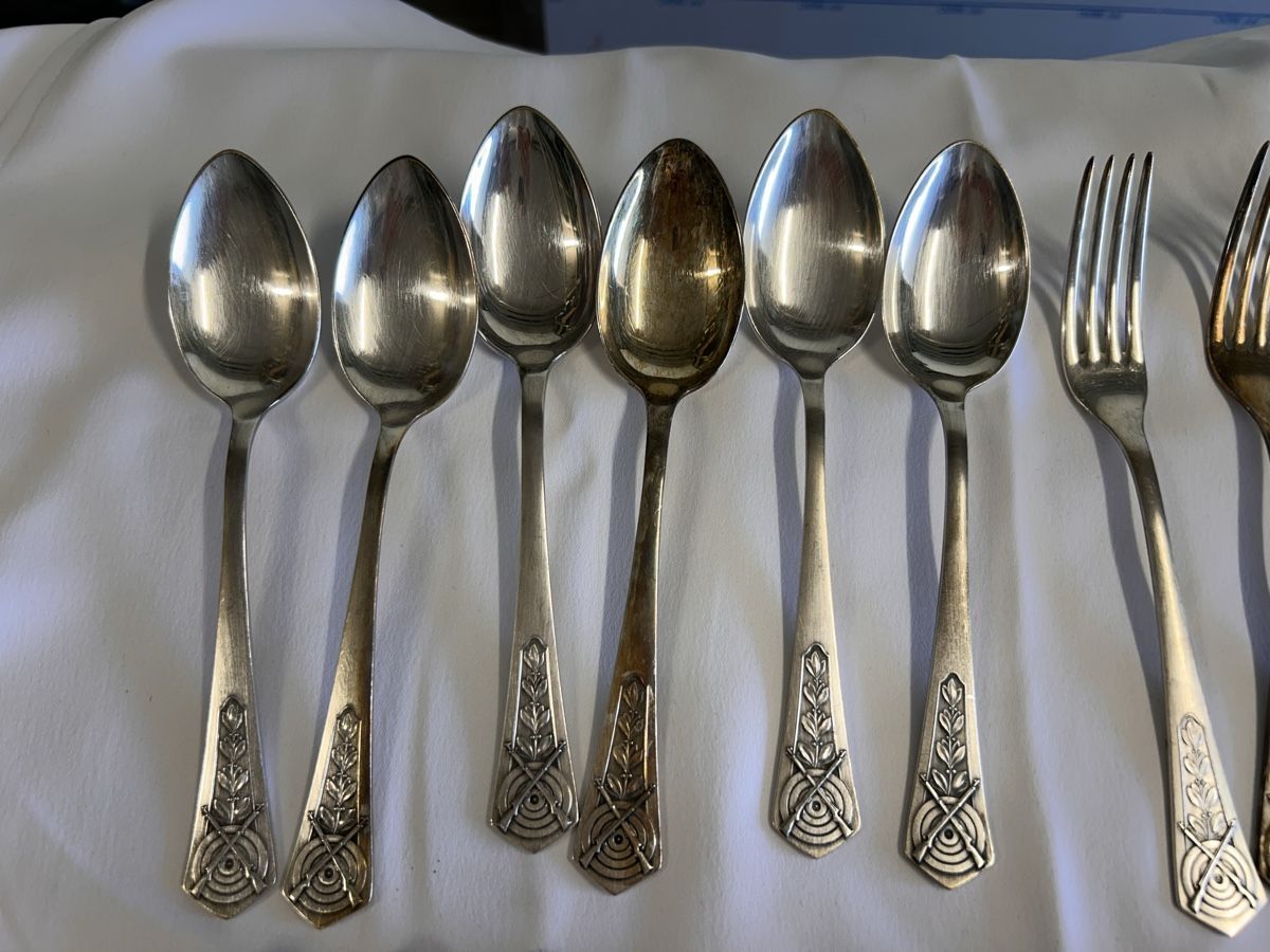 Couverts: Besteckset Silber,  gebraucht – D'occasion à Kehrsiten par fot_55m5 3