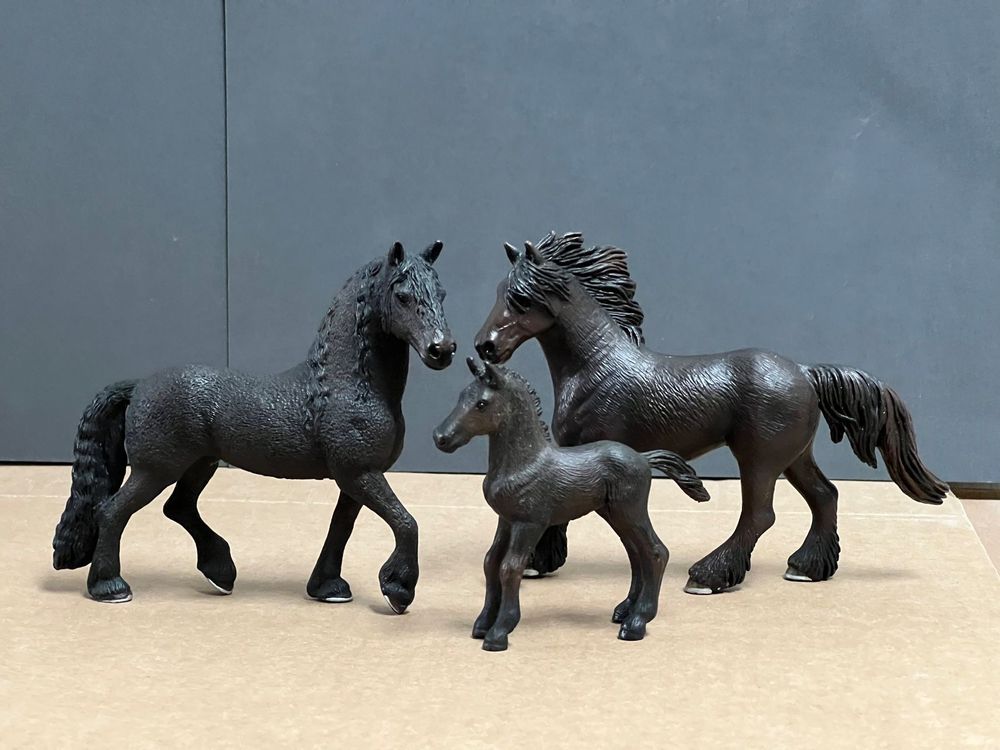 Schleich Friese Stute Hengst Fohlen Pferd Pferde | Kaufen auf Ricardo