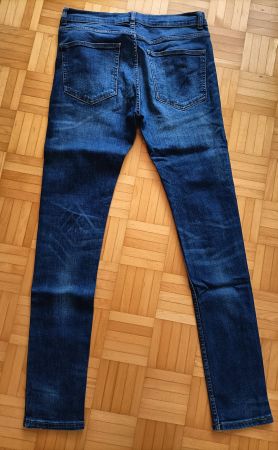 Burton Menswear Jeans Grösse 32L / 81cm - TOP Zustand!