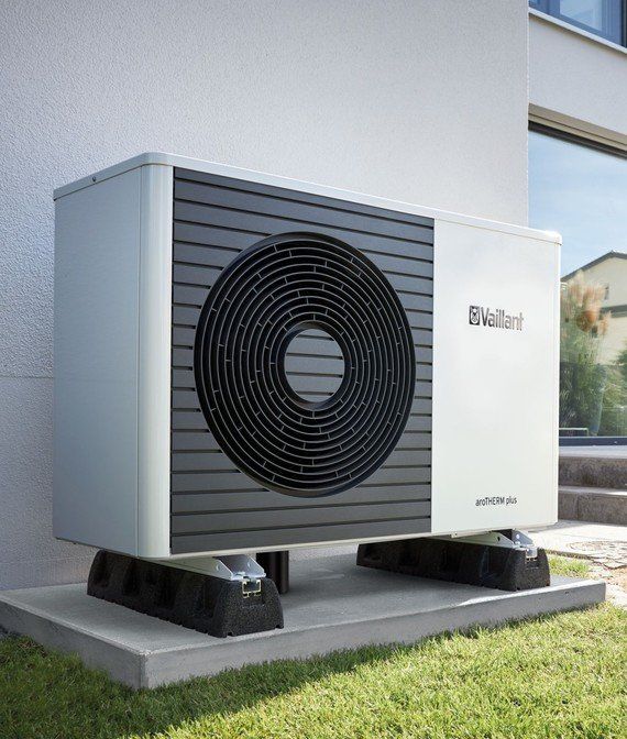 Radiatori: Wärmepumpe Vaillant aroTHERM PLUS VWL55/6A+ UNITOWER – Nuovo e nell'imballaggio originale da Gretzenbach venduto da Avantiklima 1