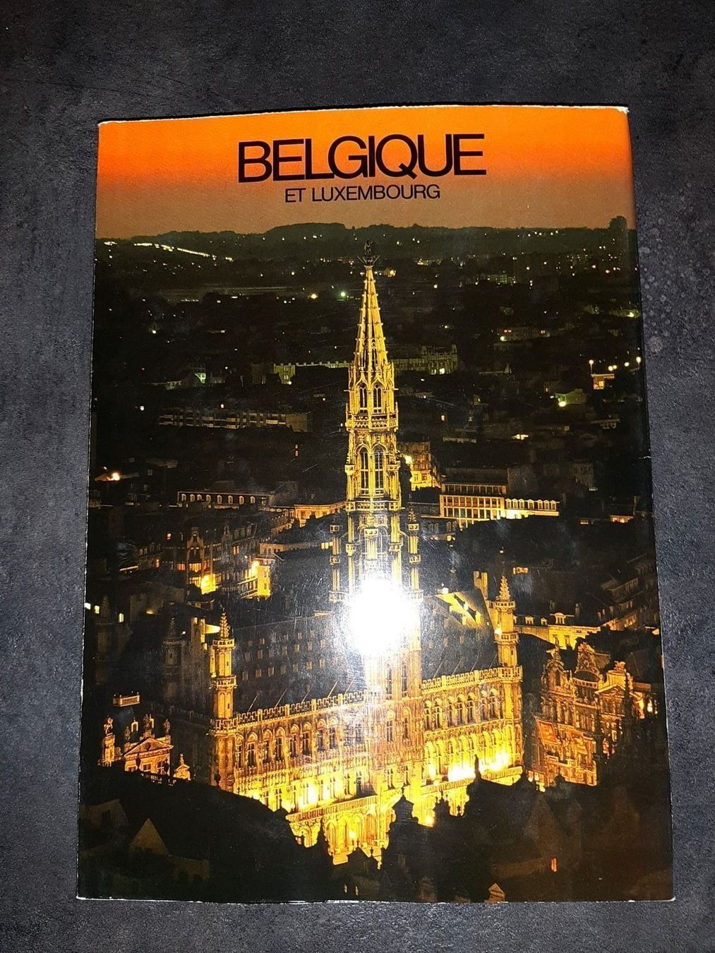 Libri: Belgique et luxembourg – Usato da Le locle venduto da juliensaran