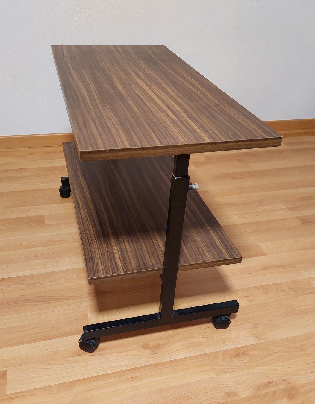 Tische: Rolltisch – Gebraucht aus Reichenburg von marcel015