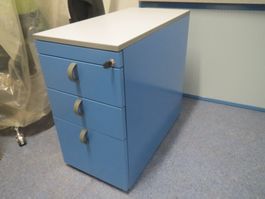 Lista Korpus Metall blau