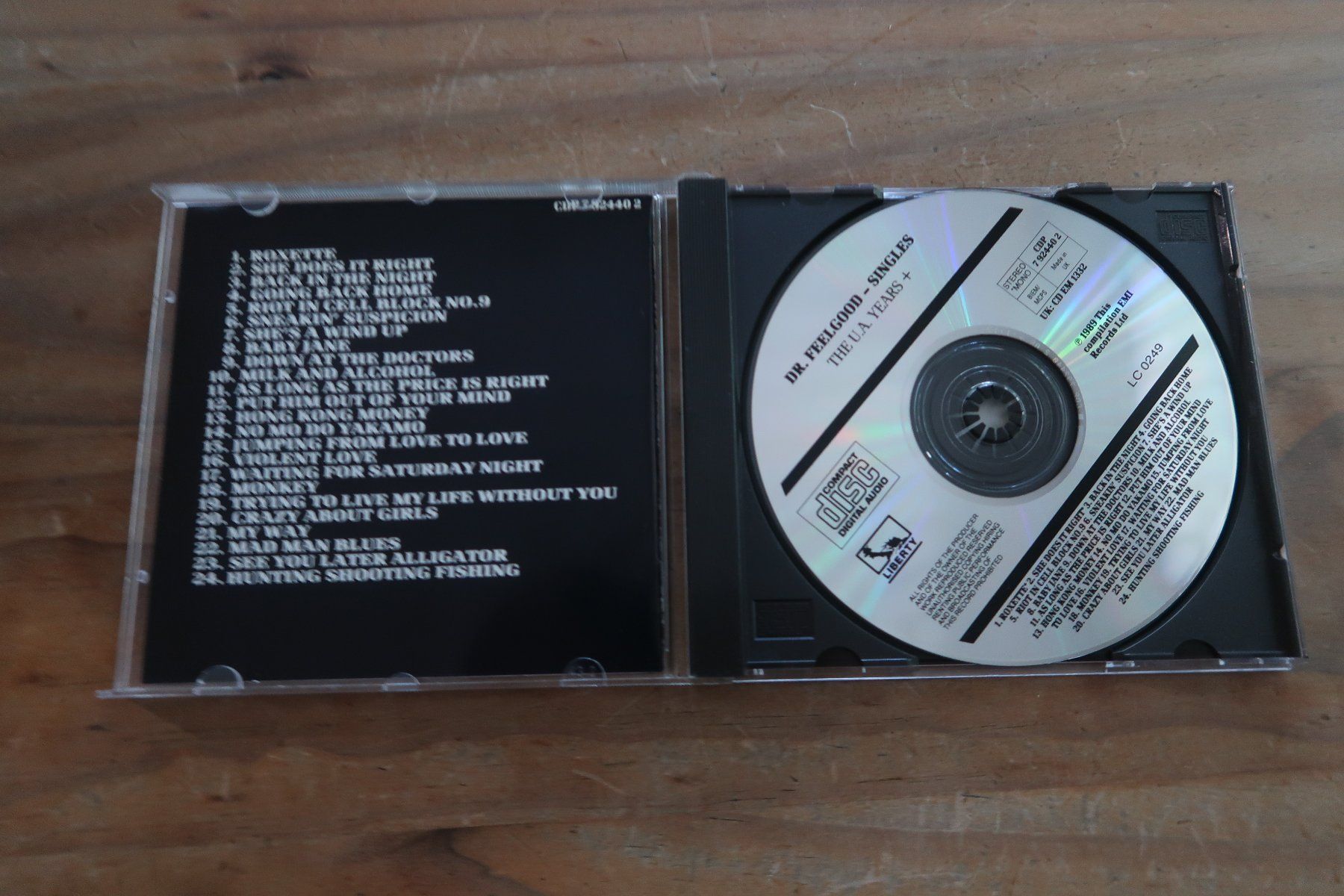 CD: DR. FEELGOOD - SINGLES - THE U.A. YEARS - CD – Usato da Basel venduto da Patiscat 3