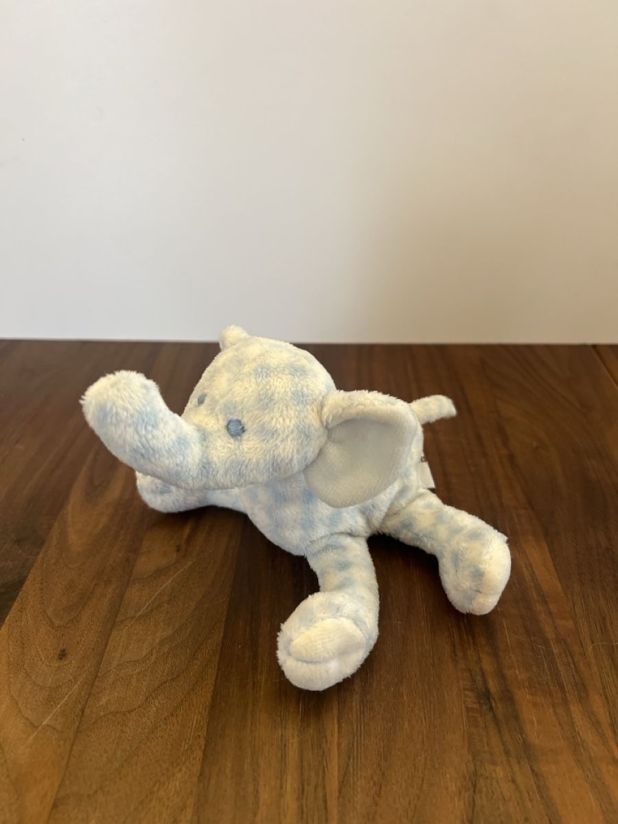 Spielzeuge: Babyspielzeug Rassel Plüschtier Elefant – Gebraucht aus Altdorf UR von JanAil 1