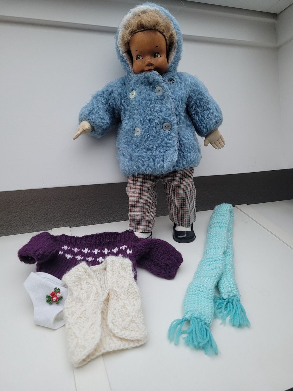 Käthe Kruse Bambole: Vintage Stoffpuppe mit Holzkopf – Usato da Oberuzwil venduto da rtr_wp6m 1