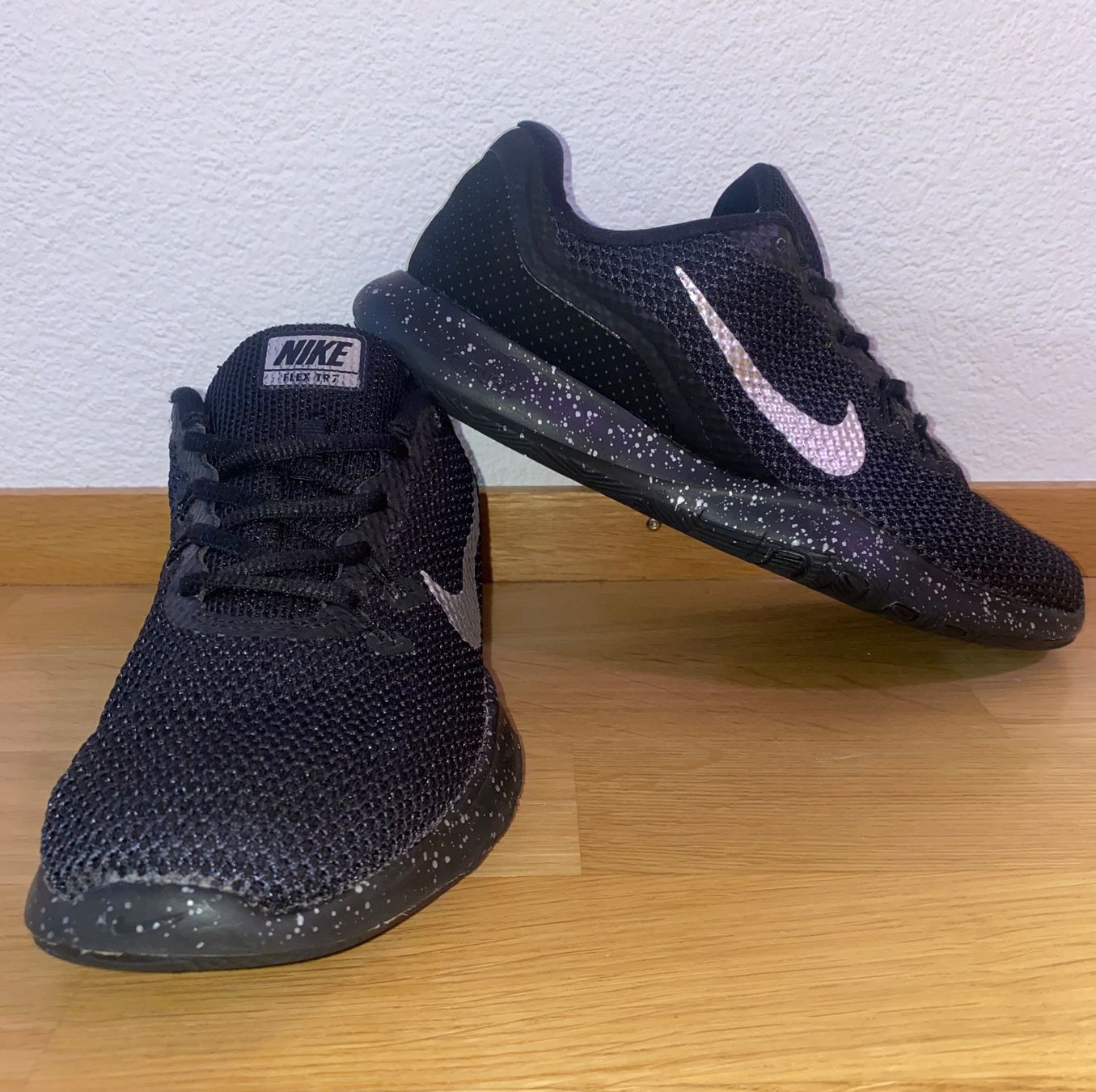 Nike Scarpe da uomo: Nike Flex Trainer 7 Premium Gr. 40,5 – Nuovo (secondo la descrizione) da Herisau venduto da Seyashop1