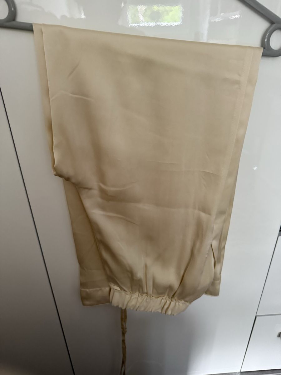 Zara Lotti di vestiti: Ensemble soie jaune Zara 2025 – Nuovo (secondo la descrizione) da Meyrin venduto da Steph_g28 1