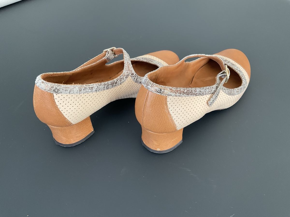 Chie Mihara Scarpe da donna: Chaussures femme Chie Mihara Gr.36 – Usato da Renens Vd venduto da Cm1020 1