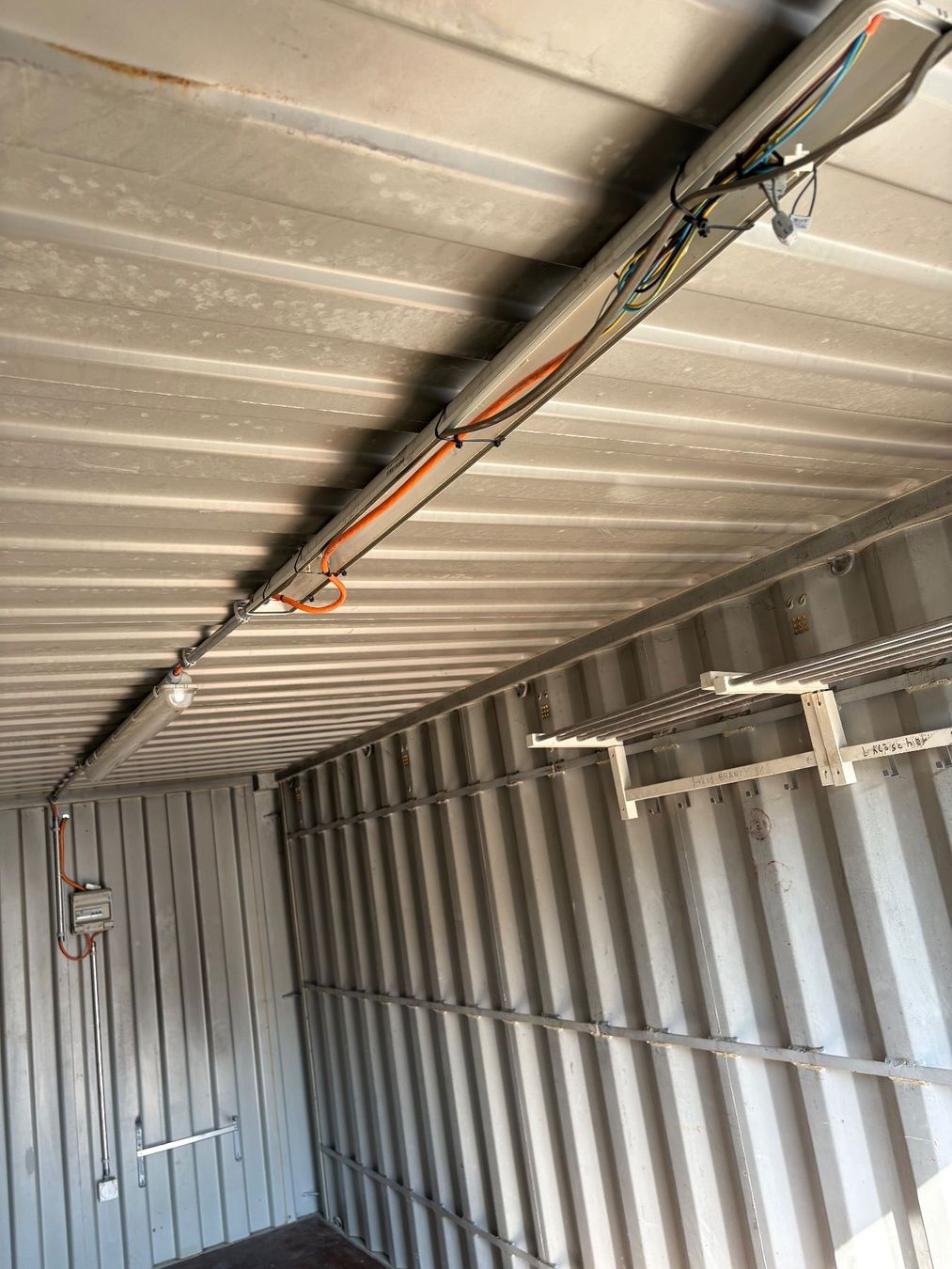 Sonstiges für Büro & Gewerbe: 20 Fuss Container – Gebraucht aus Beromünster von petebi 6